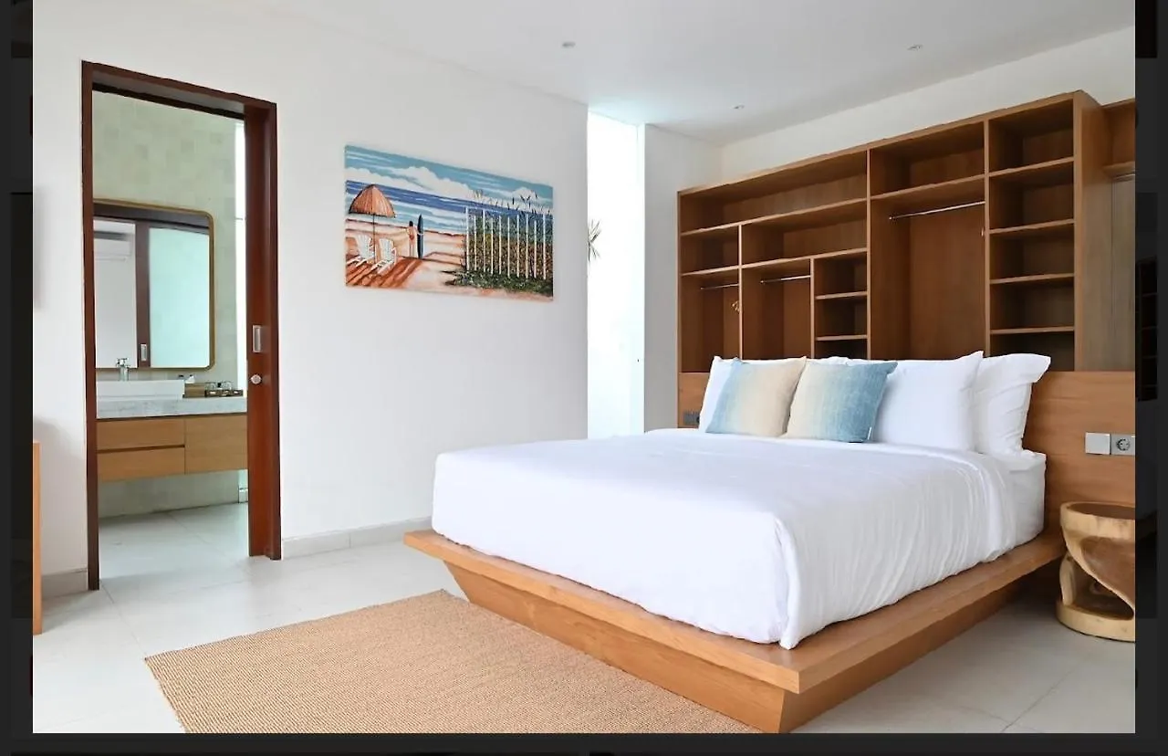 T Villa سمينياك إندونيسيا